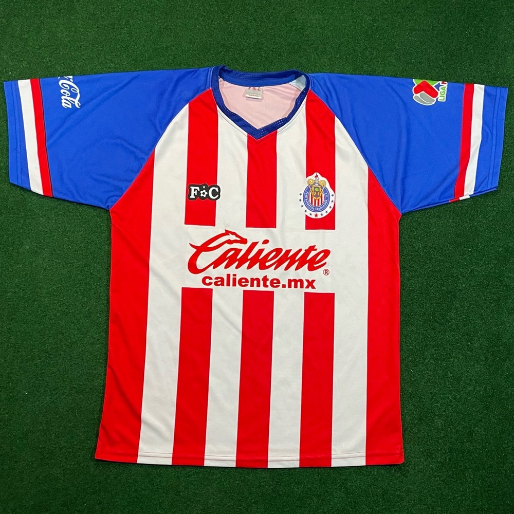 Preloved 2019 C.D. Guadalajara Home Football Kit